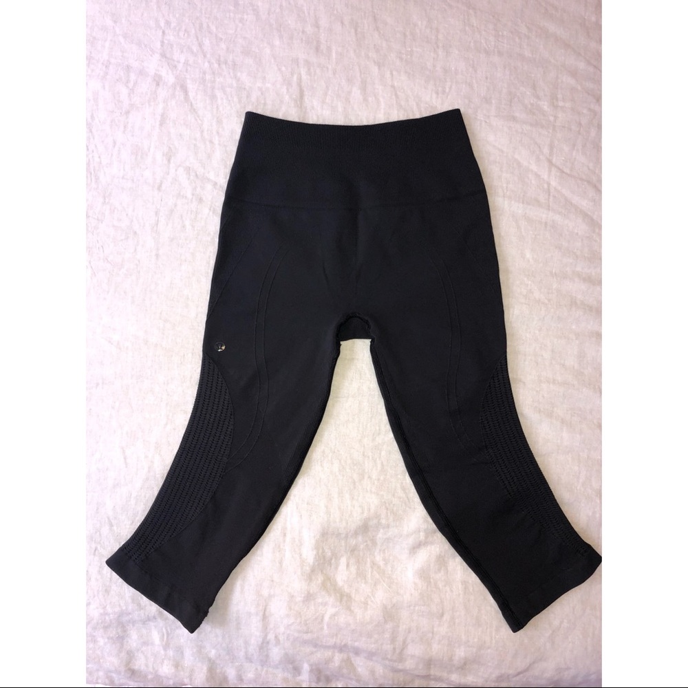 lululemon cropped charcoal leggings size 4